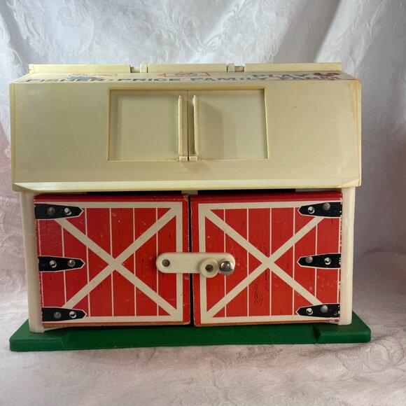 Fisher Price Play Family Farm 1967 Made in USA East Aurora NY - Picture 2 of 13